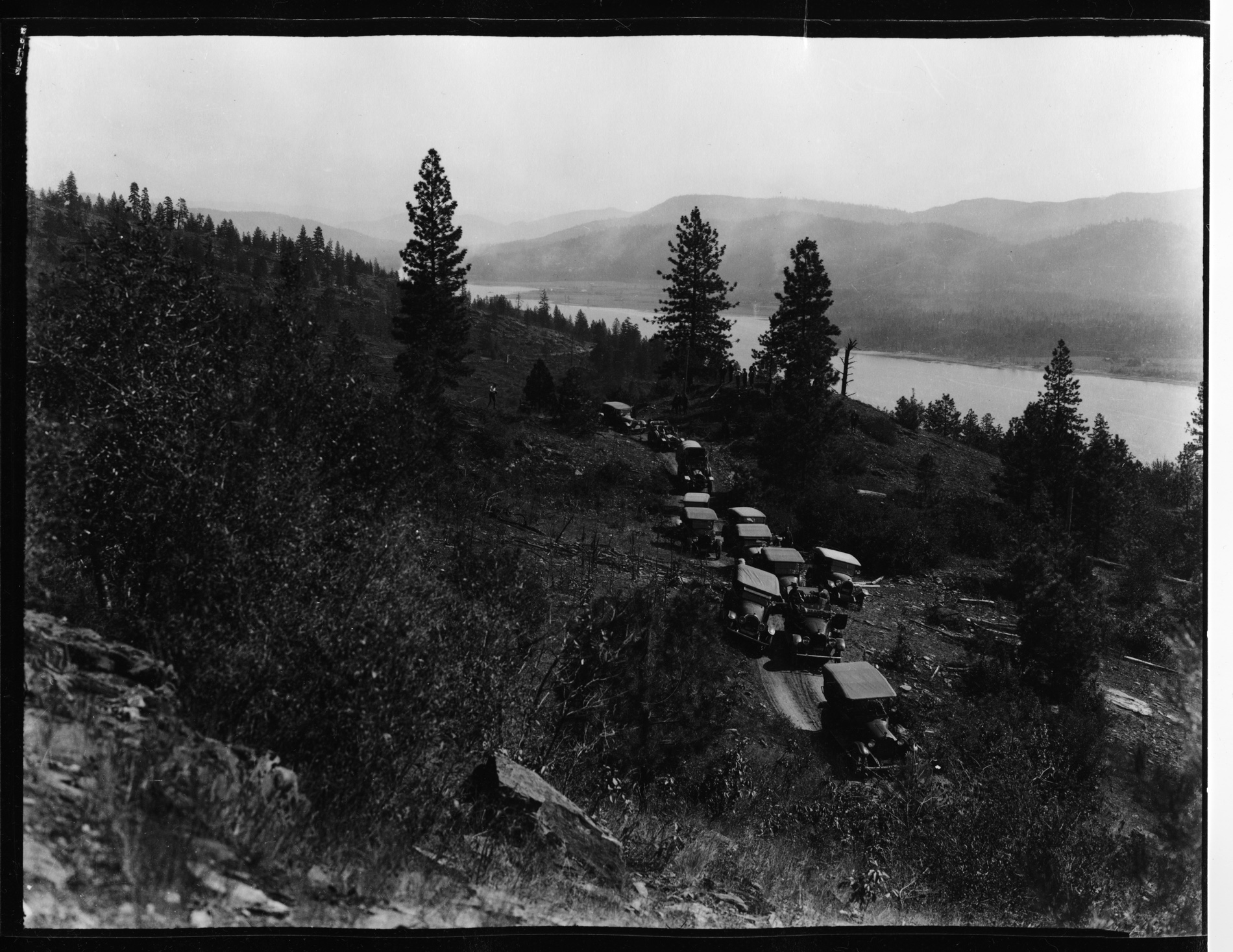 Archival photograph from the 1920 National Park-to-Park Highway tour