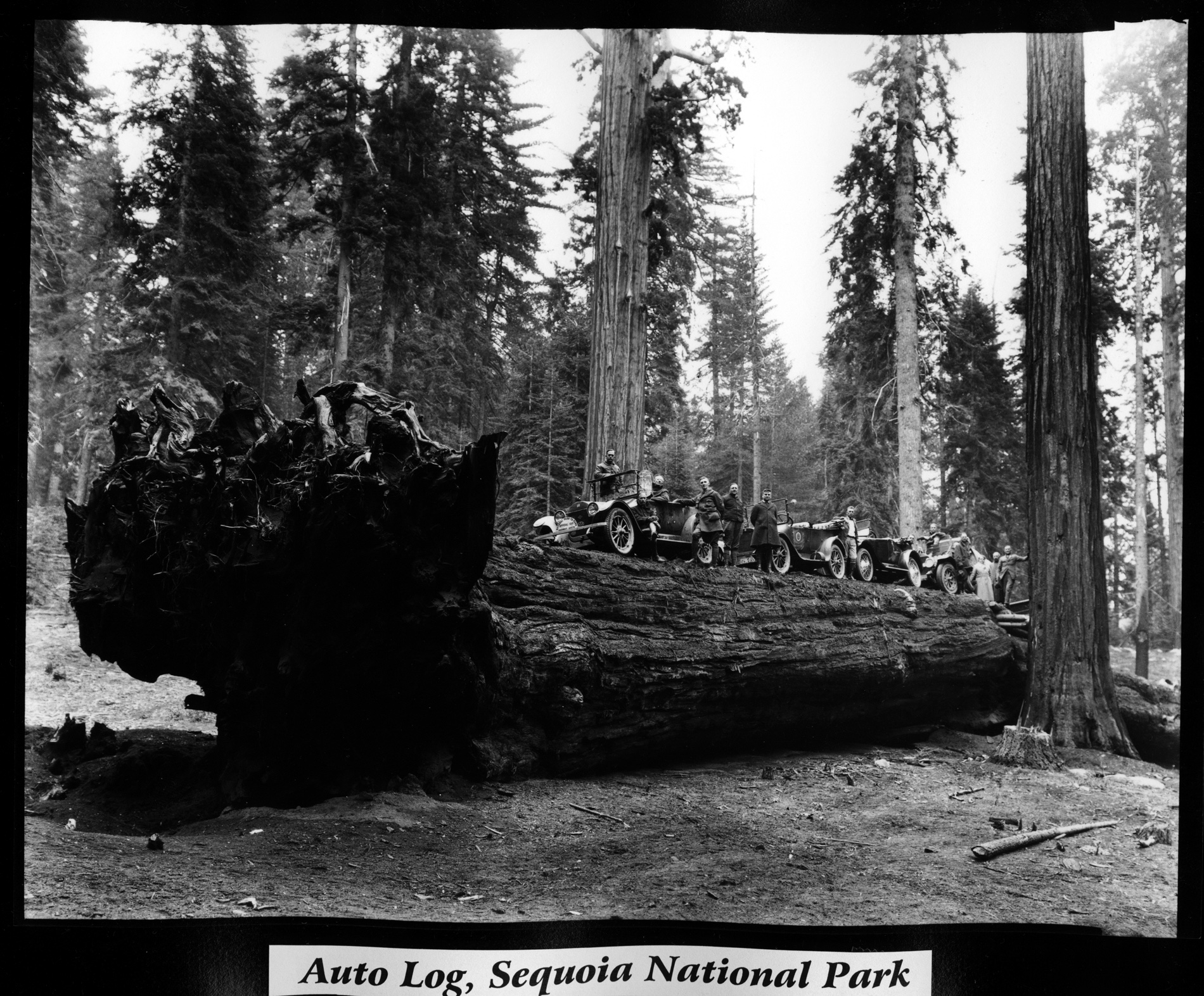 Archival photograph from the 1920 National Park-to-Park Highway tour