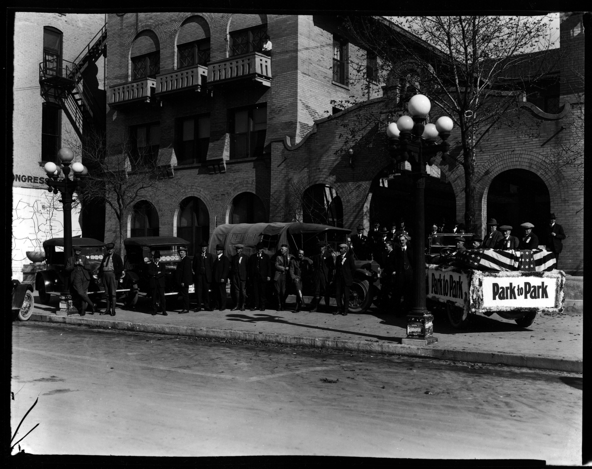Archival tour photograph 19