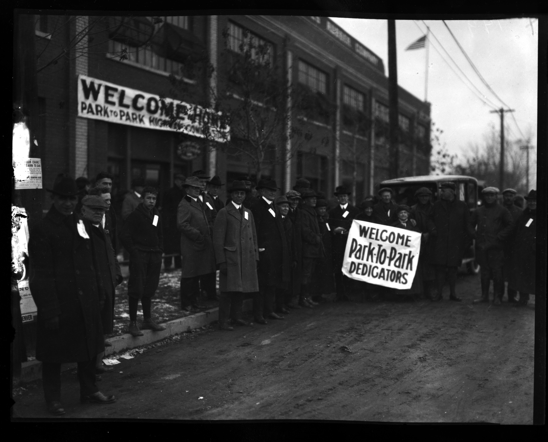 Archival photograph from the 1920 Park-to-Park Highway tour